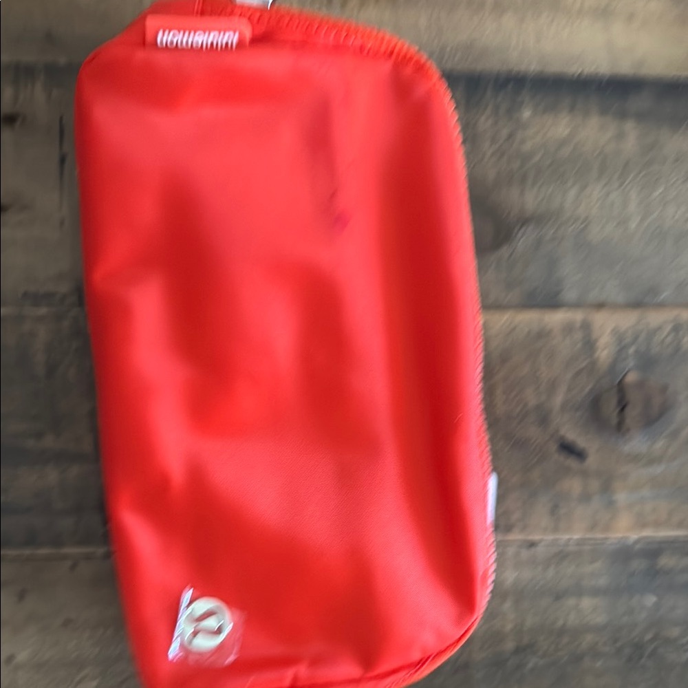 lululemon athletica Red Crossbody Belt Bag - Picture 2 of 2